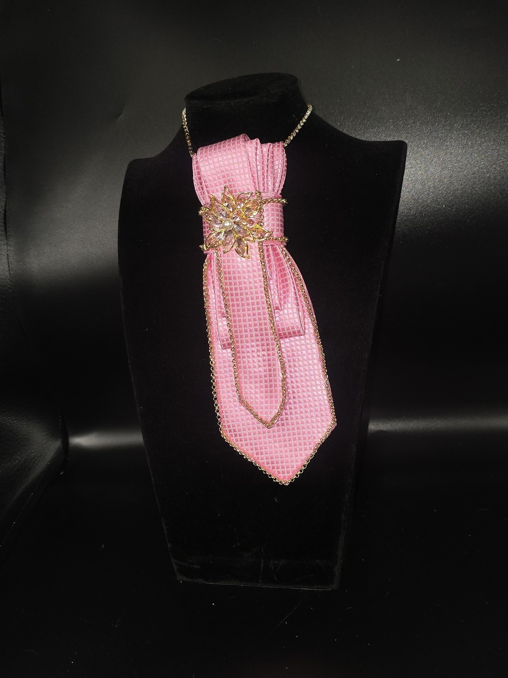 Pink Crystal Flower Tie Necklace